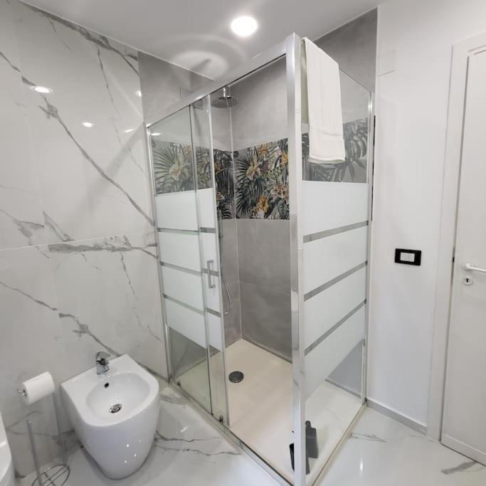Appartamento Noemi Zinghouse Ct Aeroporto di Catania Fontana Rossa Esterno foto